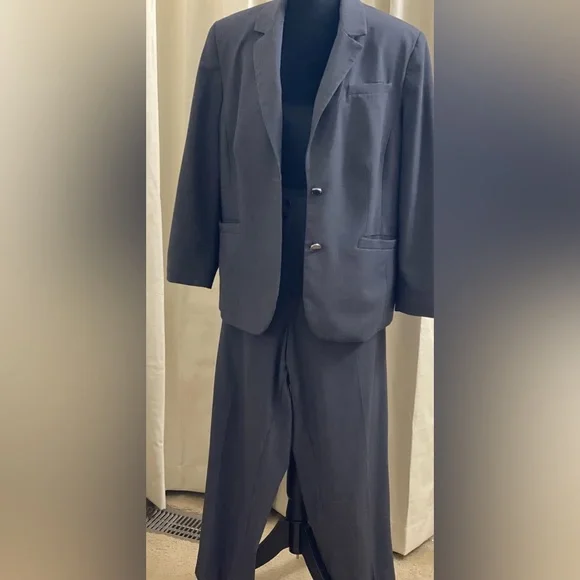 Calvin Klein Charcoal Suit - Picture 3 of 14